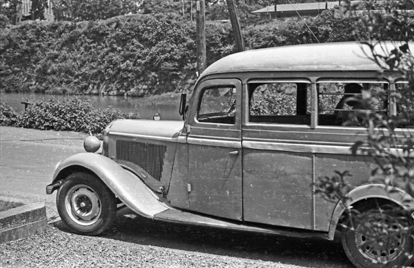 33-1b 023-34 1933 Dodge DP Six(改）.jpg
